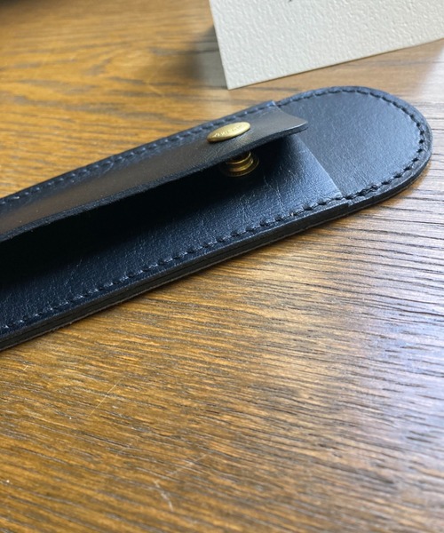 TIDEWAY（タイドウェイ）の「Ag+LEATHER BLACK&WHITE 抗菌ショルダーパッド（ショルダーバッグ・レディース・ホワイト/ブラック・FREE）」の4枚目の写真