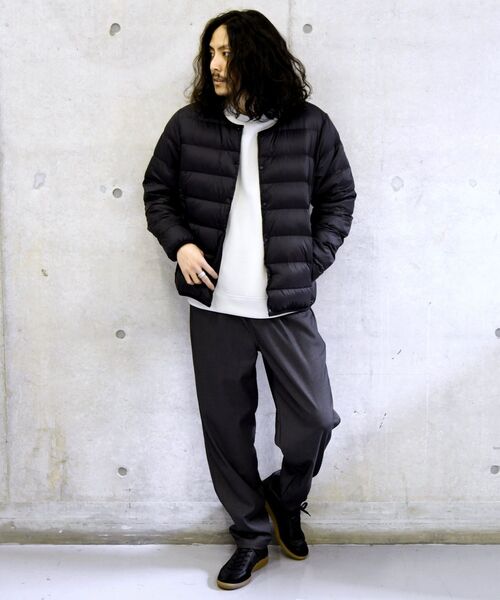 TAION(タイオン)の「【WEB限定/SHIPS別注】TAION: ナイロン クルーネック インナーダウン カーディガン 20FW(ダウンジャケット/コート・メンズ・ブラック/チャコールグレー/オリーブ/ネイビー・SMALL/MEDIUM/LARGE/X-LARGE)」の15枚目の写真