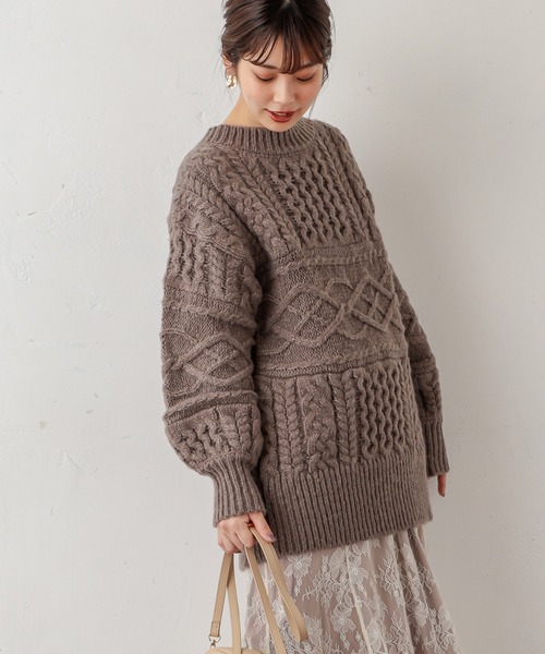 natural couture(ナチュラルクチュール)の「【WEB限定カラー有り】キャッチーなバックリボンケーブルニット(ニット/セーター・レディース・オフホワイト/ミント/モカ/ピンクベージュ/チャコール・FREE)」の15枚目の写真