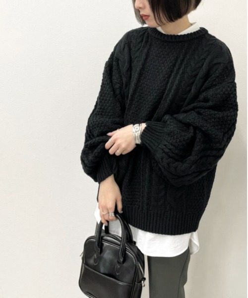 apres jour mignon（アプレジュールミニョン）の「ケーブルバックボタンニット【ZOZOTOWN限定アイテム】（ニット/セーター・レディース・パープル/ブラック/クリーム・X-LARGE/フリー）」の5枚目の写真