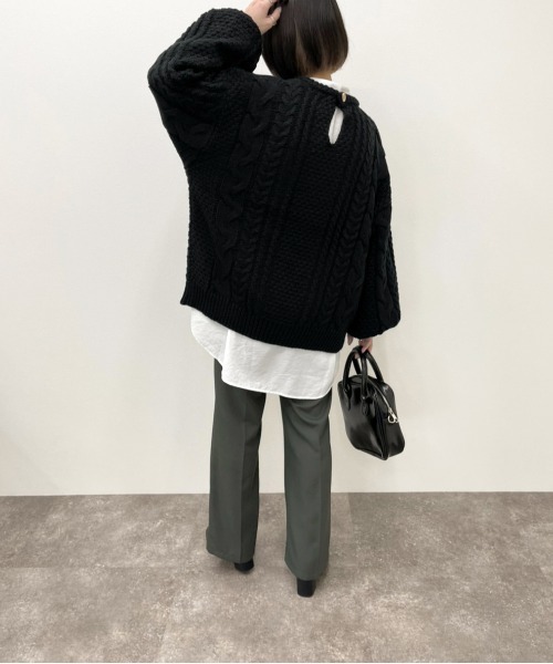 apres jour mignon（アプレジュールミニョン）の「ケーブルバックボタンニット【ZOZOTOWN限定アイテム】（ニット/セーター・レディース・パープル/ブラック/クリーム・X-LARGE/フリー）」の11枚目の写真