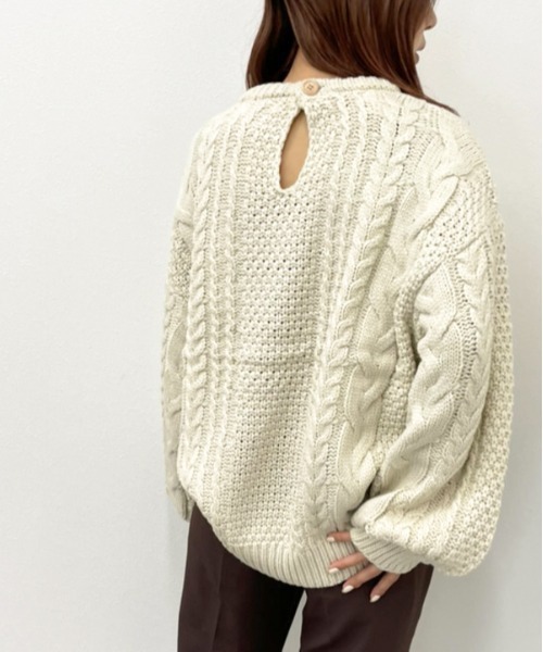 apres jour mignon（アプレジュールミニョン）の「ケーブルバックボタンニット【ZOZOTOWN限定アイテム】（ニット/セーター・レディース・パープル/ブラック/クリーム・X-LARGE/フリー）」の16枚目の写真