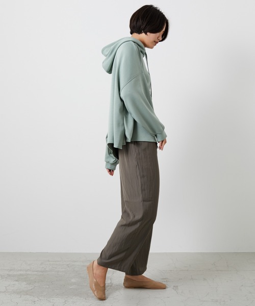 AZUL ENCANTO（アズールエンカント）の「ポンチポンチョパーカー（パーカー・レディース・ブラック/アイボリー/ミント/ベージュ・FREE）」の6枚目の写真