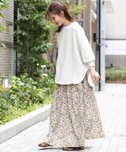 チチカカ（チチカカ）の「【大きいサイズ】にじみフラワーギャザースカート（スカート・レディース・ブルー/オレンジ・3L）」の3枚目の写真