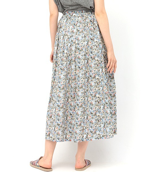 チチカカ（チチカカ）の「【大きいサイズ】にじみフラワーギャザースカート（スカート・レディース・ブルー/オレンジ・3L）」の8枚目の写真