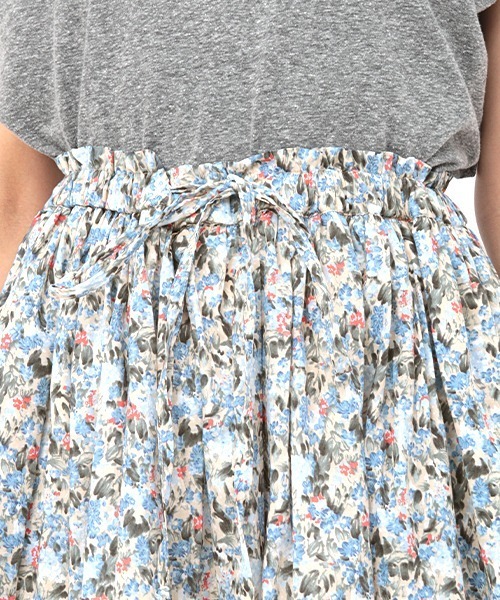 チチカカ（チチカカ）の「【大きいサイズ】にじみフラワーギャザースカート（スカート・レディース・ブルー/オレンジ・3L）」の9枚目の写真