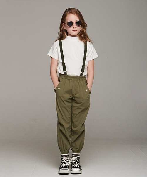 Smoothy(スムージー)の「Smoothy Parachute pants / スムージー パラシュートパンツ(その他パンツ・キッズ・ベージュ/サックスブルー/カーキ・160/130/100/140/110/120/150)」の2枚目の写真