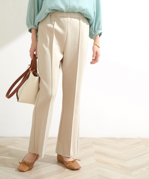 ROPE'（ロペ）の「【洗える】【セットアップ対応】ライトダンボールバックスリットフレアパンツ（その他パンツ・レディース・オフホワイト/オレンジ/ベージュ・38/36）」の3枚目の写真