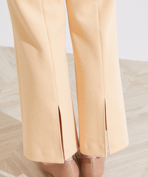 ROPE'（ロペ）の「【洗える】【セットアップ対応】ライトダンボールバックスリットフレアパンツ（その他パンツ・レディース・オフホワイト/オレンジ/ベージュ・38/36）」の15枚目の写真