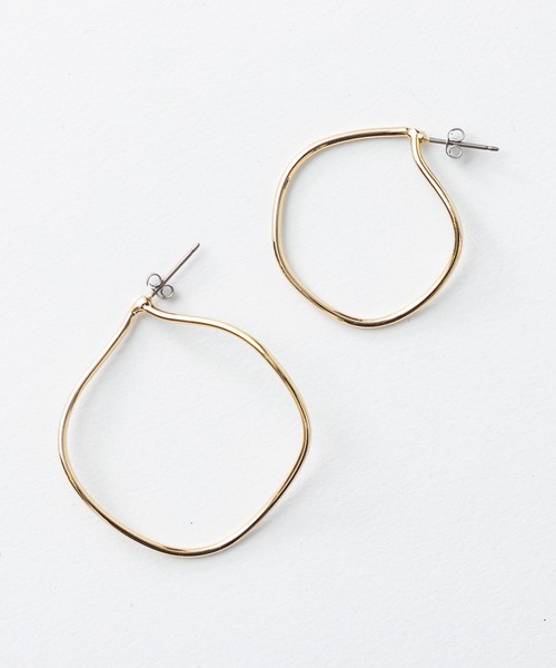 Omekashi（オメカシ）の「2フープピアス（ピアス（両耳用）・レディース・シルバー/ゴールド・FREE）」の2枚目の写真