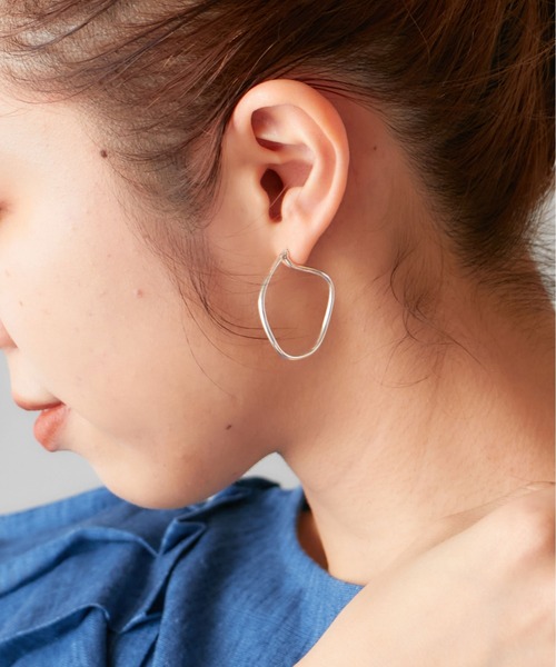 Omekashi（オメカシ）の「2フープピアス（ピアス（両耳用）・レディース・シルバー/ゴールド・FREE）」の10枚目の写真