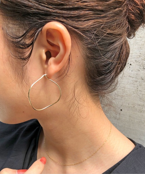 Omekashi（オメカシ）の「2フープピアス（ピアス（両耳用）・レディース・シルバー/ゴールド・FREE）」の16枚目の写真