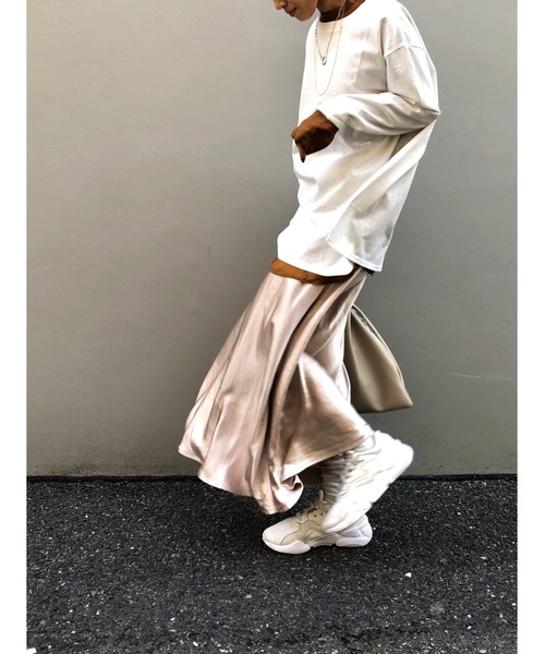 ulu（ウル）の「Satin mermaid skirt（スカート・レディース・ブラック/シャンパン・FREE）」の8枚目の写真