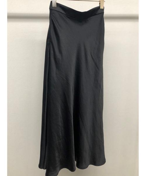 ulu（ウル）の「Satin mermaid skirt（スカート・レディース・ブラック/シャンパン・FREE）」の11枚目の写真