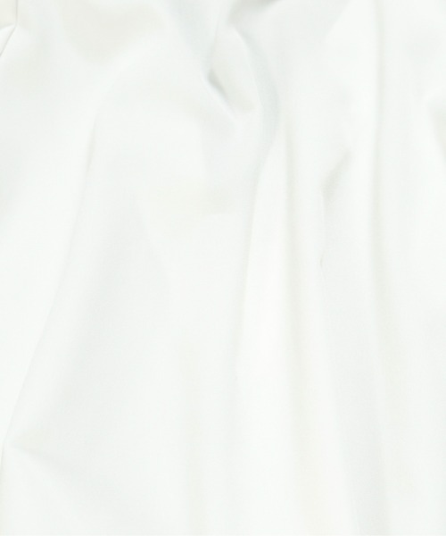 SHEER flow（シアーフロウ）の「【インフルエンサー 森暖奈プロデュースアイテム】Vネックパワショルブラウス（シャツ/ブラウス・レディース・オフホワイト・FREE）」の9枚目の写真