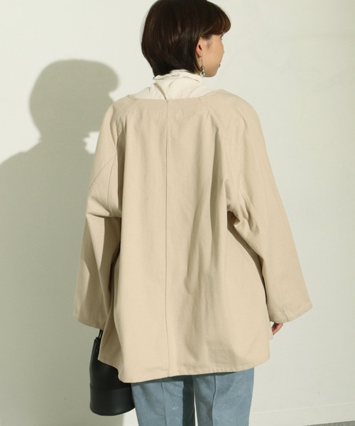 Factor=(ファクターイコール)の「ツイルノーカラージャケット(その他アウター・レディース・オフホワイト/サックスブルー・FREE)」の6枚目の写真