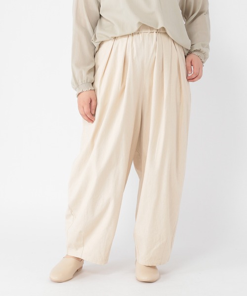 studio CLIP（スタディオクリップ）の「【キナリノ掲載商品】《満点いつものパンツ》いつでもゆったりサーカスパンツ[プラスサイズあり]（その他パンツ・レディース・カーキ/アイボリー/キャメル・MEDIUM/LARGE/X-LARGE/XX-LARGE/XXX-LARGE）」の10枚目の写真