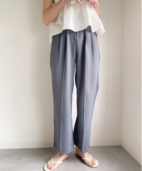 Alite cloth（アリーテクロス）の「ウエストバックゴム美脚センタープレスタックセミワイドパンツ（スラックス・レディース・ライトグレー/ホワイト/ブラック/ベージュ・M/S）」の2枚目の写真