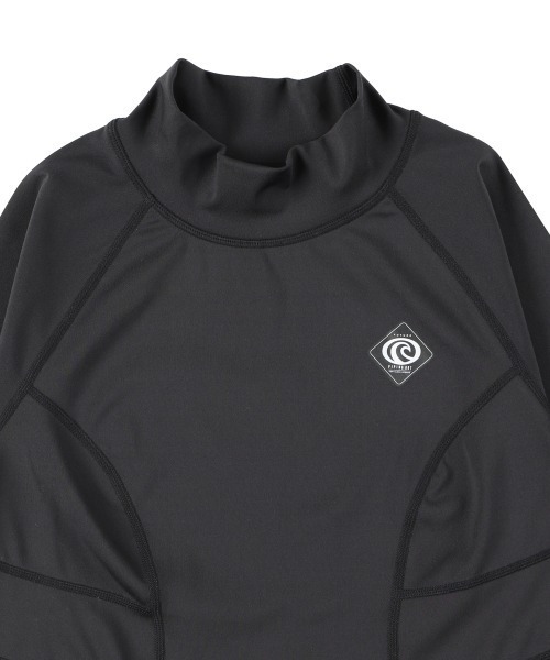 PIPING HOT FUTURE（パイピングホットフューチャー）の「LS SECOND SKIN SEAMED MOCK NECK TOP（Tシャツ/カットソー・レディース・ブラック・XS/S/L/M）」の3枚目の写真