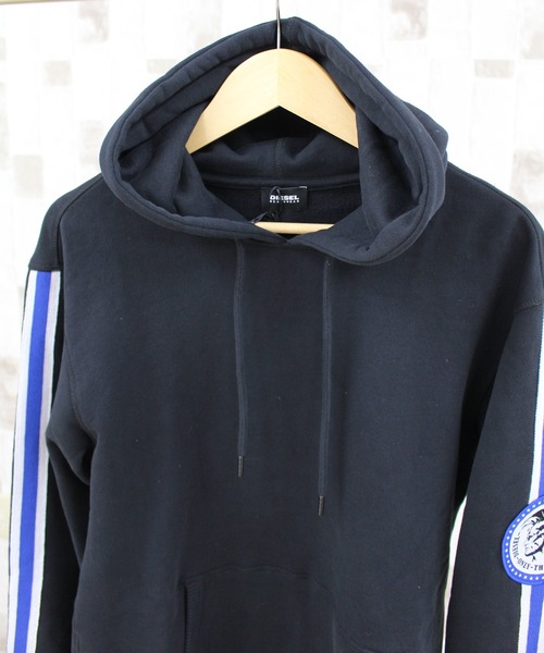 DIESEL ジップパーカー　ブラック　Dロゴ　ブレイブマン　M DIESEL ジップパーカー ブラック Dロゴ ブレイブマン M ディーゼル