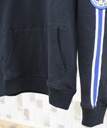 DIESEL（ディーゼル）の「アームライン ブレイブマンワッペン