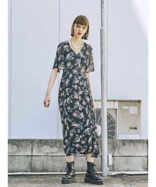 jouetie(ジュエティ)の「レースアップシアーワンピース(ワンピース・レディース・ブラック/ピンク/ライトブルー/その他1・MEDIUM)」の9枚目の写真