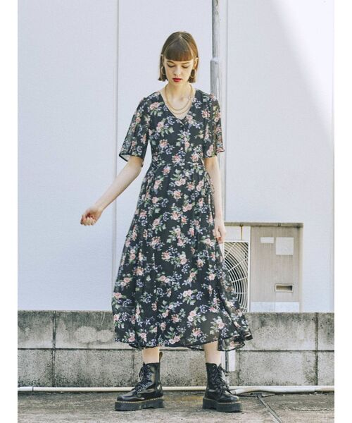 jouetie(ジュエティ)の「レースアップシアーワンピース(ワンピース・レディース・ブラック/ピンク/ライトブルー/その他1・MEDIUM)」の5枚目の写真