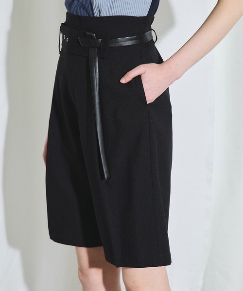 UNITED TOKYO（ユナイテッドトウキョウ）の「ドライトロハーフパンツ（スラックス・レディース・ブラック/ブルー・1/2）」の7枚目の写真