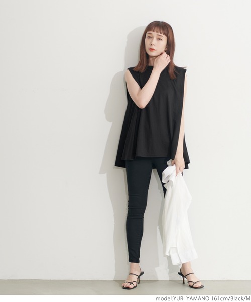 coca(coca)(コカ)の「ひんやりタッチとろみノースリーブブラウス(シャツ/ブラウス・レディース・ブラック/グレー・M/L)」の12枚目の写真