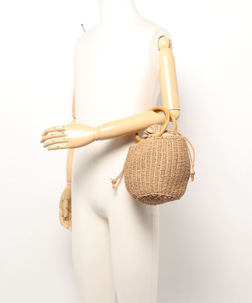 SVEC（シュベック）の「ペーパー サークル ハンドル かごバッグ（かごバッグ・レディース・ベージュ・FREE）」の10枚目の写真