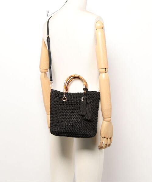 STRAWBERRY-FIELDS（ストロベリーフィールズ）の「ラッセルシートバンブーハンドル　バッグ（ハンドバッグ・レディース・オフホワイト/ブラック・FREE）」の7枚目の写真