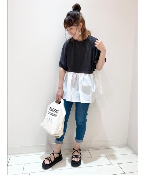 SHOO・LA・RUE(シューラルー)の「◆【SS-4L/3Dスキャン】裏ひんやりデニムスキニーパンツ(その他パンツ・レディース・ブラック/ブルー/ダークネイビー/ホワイト系・01/02/04/10/03/05/06)」の13枚目の写真