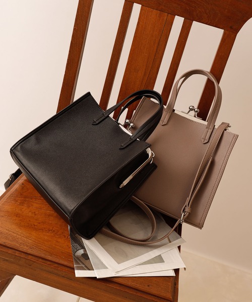 COLONY 2139（コロニートゥーワンスリーナイン）の「がま口トートバッグ/ショルダーバッグ（トートバッグ・レディース・モカ/ブラック×シルバー/ブラック×ゴールド・FREE）」の2枚目の写真