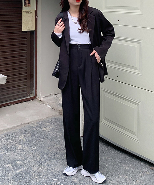 c.u.l（シーユーエル）の「【c.u.l:w】センタープレス ツータックワイドパンツ culw67（スラックス・レディース・ブラック/グレー/ベージュ・L/M）」の17枚目の写真