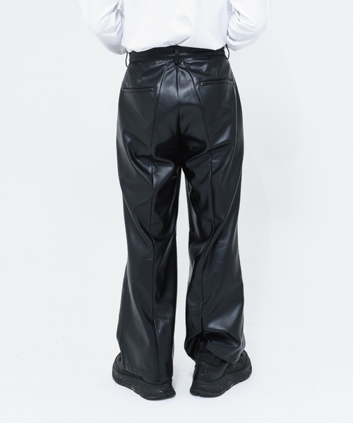 A‘gem 9（エージェムナイン）の「『A'GEM/9』フレアスラックス(PUレザー)（スラックス・メンズ・B・M/L）」の3枚目の写真