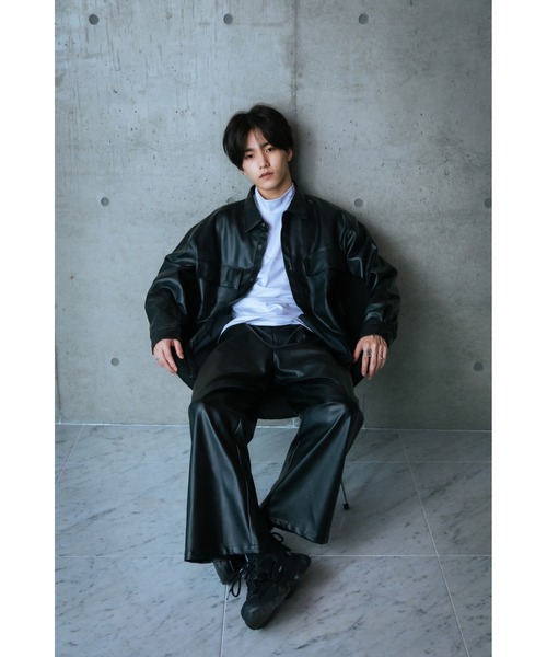 A‘gem 9（エージェムナイン）の「『A'GEM/9』フレアスラックス(PUレザー)（スラックス・メンズ・B・M/L）」の11枚目の写真