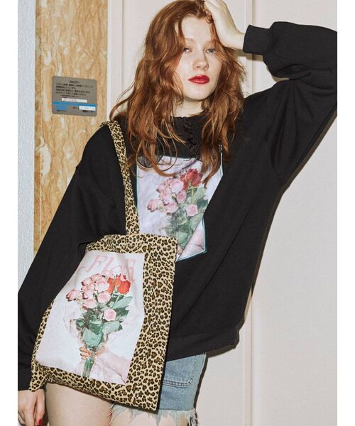 jouetie(ジュエティ)の「フラワーフォトトート BAG(トートバッグ・レディース・ブラック/オフホワイト/ベージュ/ブルー/ピンク/その他1・FREE)」の21枚目の写真