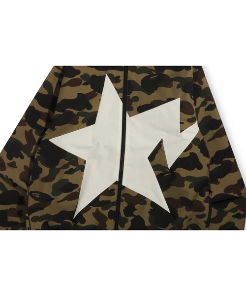 A BATHING APE（アベイシングエイプ）の「1ST CAMO TRACK JACKET M