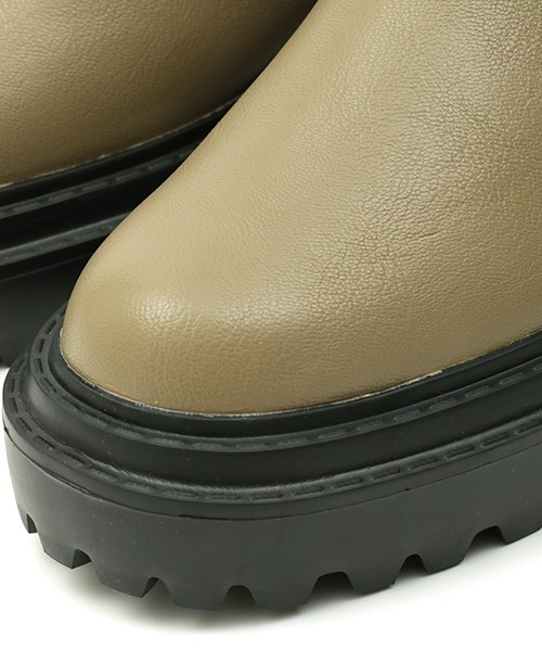 チチカカ(チチカカ)の「ストレッチショートブーツ(ブーツ・レディース・ブラック/カーキ・MEDIUM/LARGE)」の16枚目の写真