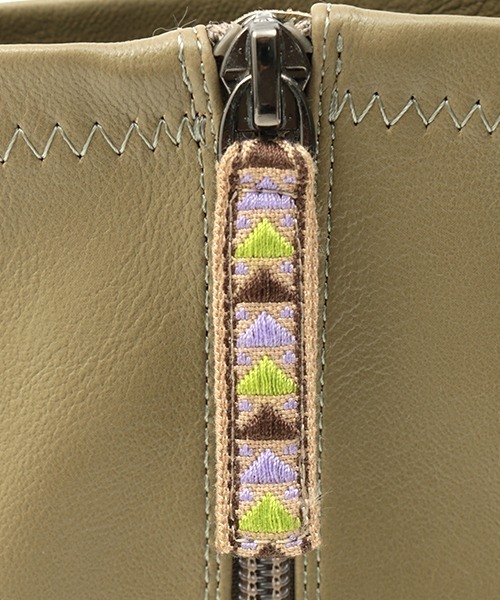 チチカカ(チチカカ)の「ストレッチショートブーツ(ブーツ・レディース・ブラック/カーキ・MEDIUM/LARGE)」の18枚目の写真