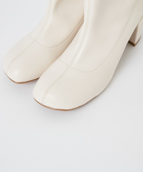 one after another NICE CLAUP（ワンアフターアナザーナイスクラップ）の「オブリックトゥストレッチブーツ（ブーツ・レディース・ブラック/アイボリー・S/M/L）」の8枚目の写真