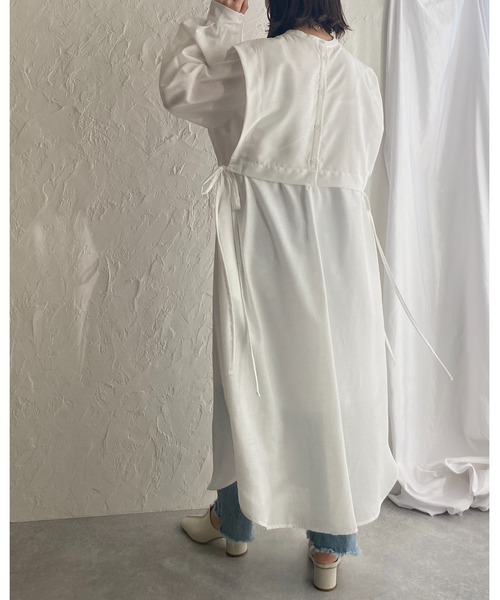 She's Closet(シーズクローゼット)の「ベストレイヤードヨークデザイン長袖スタンドカラーロングシャツワンピース(シャツワンピース・レディース・ブラック/ダークブルー/ライトベージュ/ライトブルー/グリーン/ホワイト・FREE)」の10枚目の写真