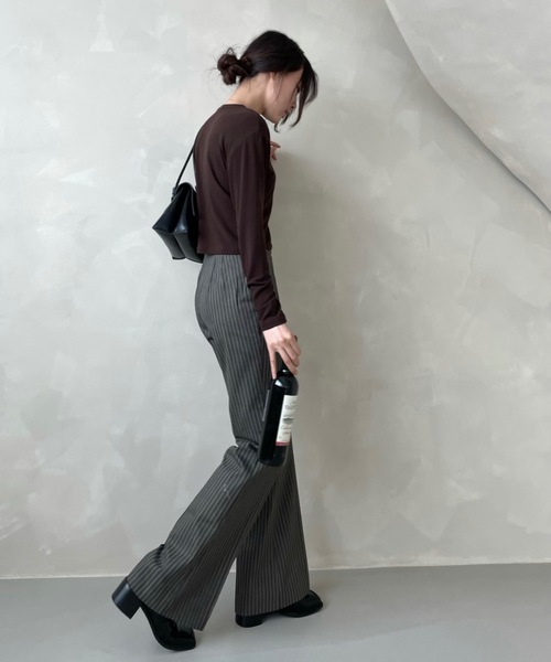 Didot.showroom（ディドット ショールーム）の「stripe boots cut pt（スラックス・レディース・チャコールグレー/カーキ・S/M）」の13枚目の写真