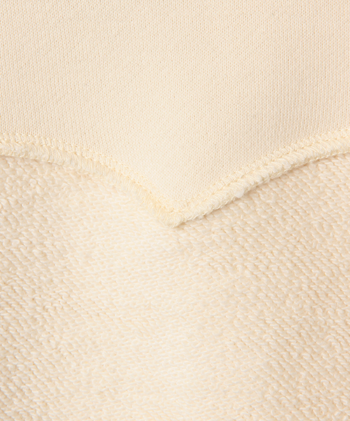 CAROLINA GLASER(カロリナ グレイサー)の「CAROLINA GLASER / スタンドカラー ショートトップス(スウェット・レディース・ブラック/クリーム・ONE SIZE)」の20枚目の写真