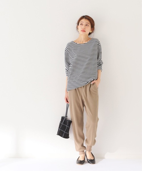 SLOBE IENA（スローブイエナ）の「ワッフルジョガーパンツ【手洗い可能/ウエストゴム】◆（その他パンツ・レディース・ブラック/キャメル・FREE）」の6枚目の写真