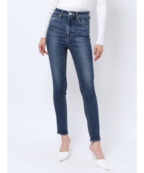 GYDA（ジェイダ）の「H/Wパウダースキニーデニムパンツ（デニムパンツ・レディース・ブルー/インディゴブルー・X-SMALL/SMALL/MEDIUM）」の8枚目の写真