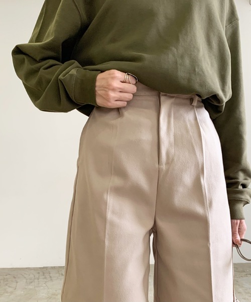 LIAN（リアン）の「センタープレスタックハーフパンツ（その他パンツ・レディース・グリーン/ブラック/ブラウン/グレイッシュベージュ/アイボリー/ブラック系/グレー/ホワイト系・FREE）」の17枚目の写真