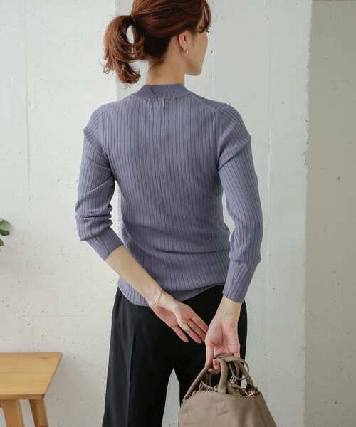 URBAN RESEARCH DOORS(アーバンリサーチドアーズ)の「ハイネックリブKNIT(ニット/セーター・レディース・ブラック/アイボリー/ブラウン系その他/ブルー系その他・ONE)」の8枚目の写真