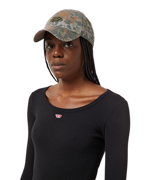 DIESEL（ディーゼル）の「レディース 長袖 シンプル ロゴ カットソー トップス（Tシャツ/カットソー・レディース・ホワイト/ブラック/オレンジ/パープル・LARGE/MEDIUM/X-LARGE/SMALL）」の7枚目の写真