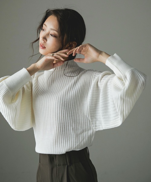Fashion Letter(ファッションレター)の「ぽわん袖ハイネックリブニットトップス(ニット/セーター・レディース・オフホワイト/ブラック/ベージュ・4L~5L/LL~3L/M~L)」の14枚目の写真